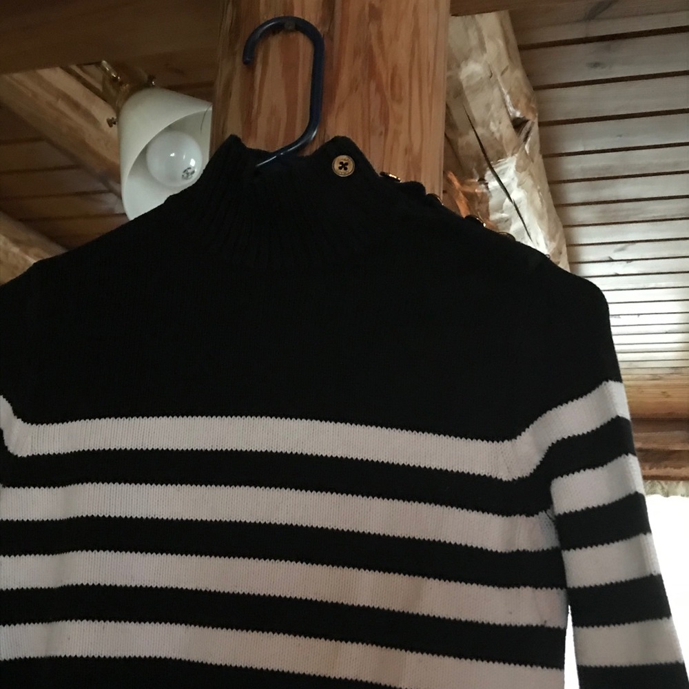 Chaps Mock turtleneck sweater
